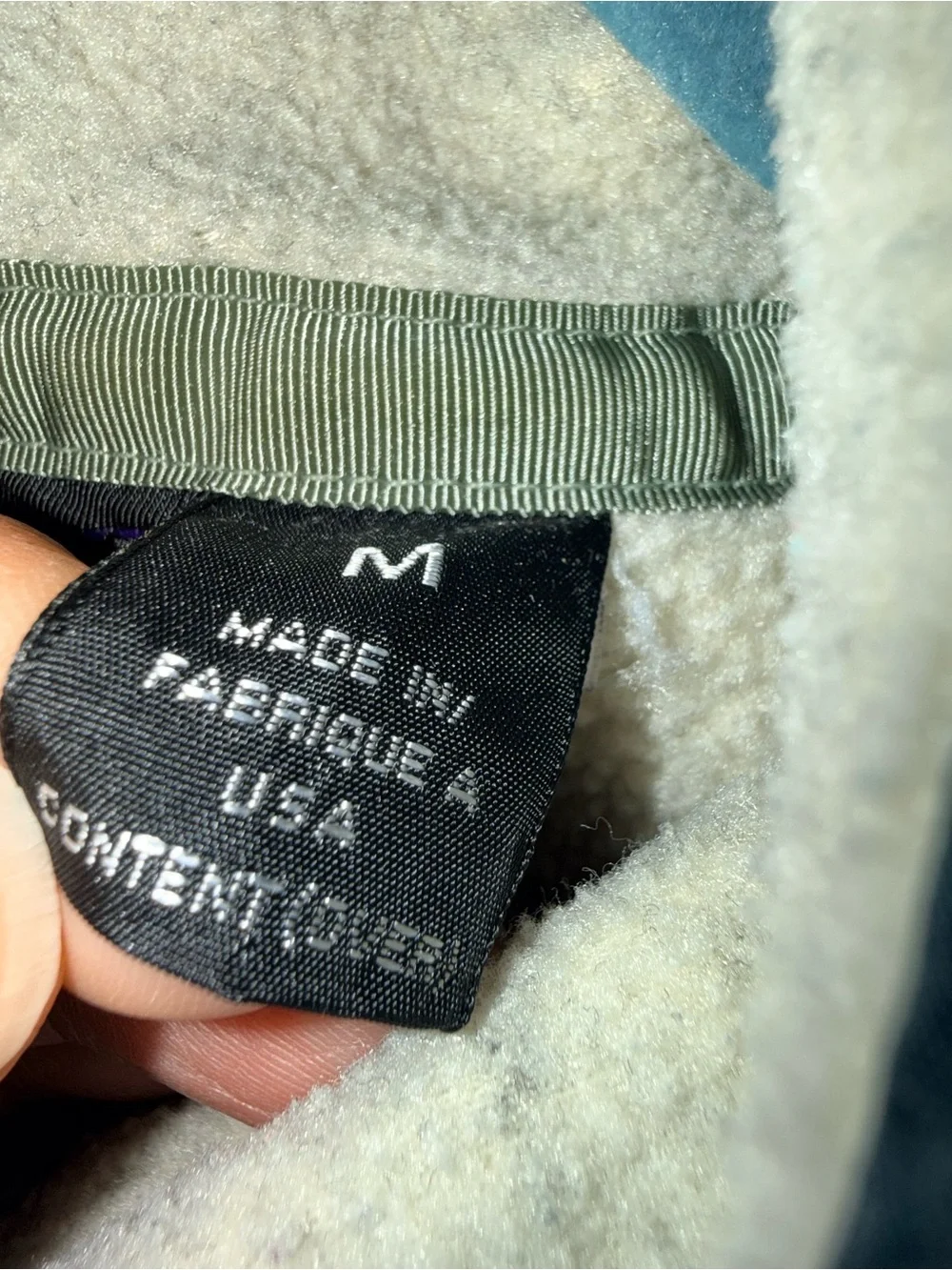 Patagonia Men’s Light Beige Vintage Made in USA Fleece Pullover Navy Trim Size M